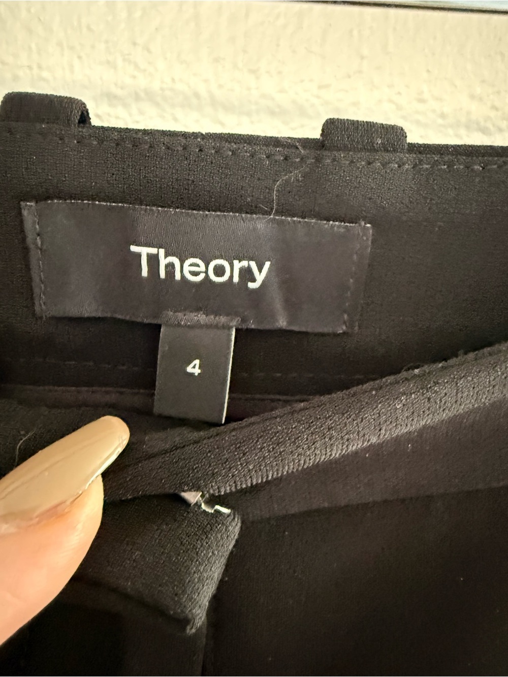 Theory Black Tailored Mini Skirt Career Work wear size 4 - Picture 3 of 5